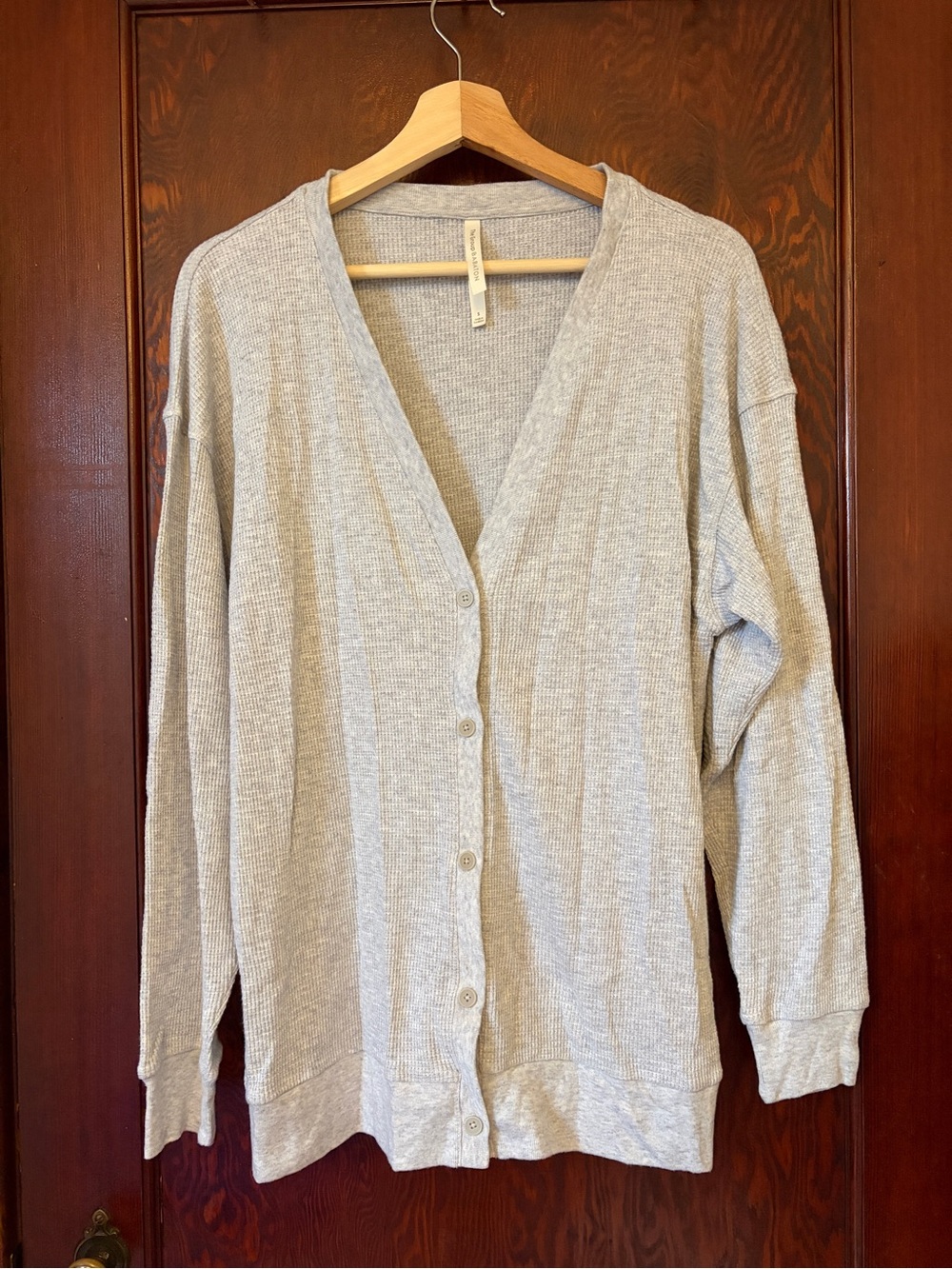 Babaton Light Gray V-Neck Button-Front Ribbed Cardigan